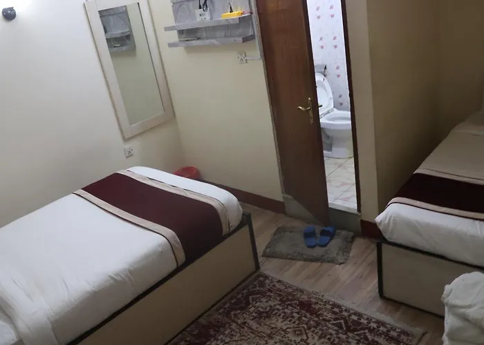 Kailash Mansarobar Banquet And Restaurant 2*