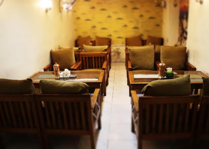 酒店 Kailash Mansarobar Banquet And Restaurant