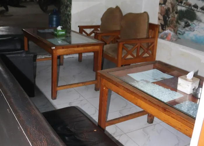 酒店 Kailash Mansarobar Banquet And Restaurant 2*
